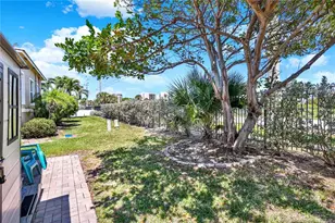 10725 S Ocean Dr, Jensen Beach, FL 34957 - Photo 29