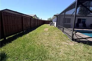 761 SW Ravenswood Ln, Port Saint Lucie, FL 34983 - Photo 9