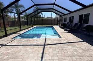 761 SW Ravenswood Ln, Port Saint Lucie, FL 34983 - Photo 1