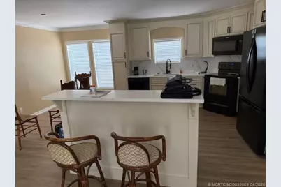 8047 SW Wildwood Drive, Stuart, FL 34997 - Photo 5