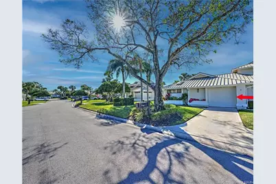 5651 SE Foxcross Place #5651, Stuart, FL 34997 - Photo 1
