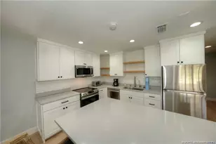 5651 SE Foxcross Pl, Stuart, FL 34997 - Photo 15