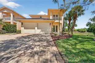 11907 SE Plandome Dr, Hobe Sound, FL 33455 - Photo 1