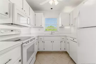 1225 NW 21st Street #8-815, Stuart, FL 34994 - Photo 3