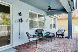 2120 NW Marsh Rabbit Ln, Jensen Beach, FL 34957 - Photo 21