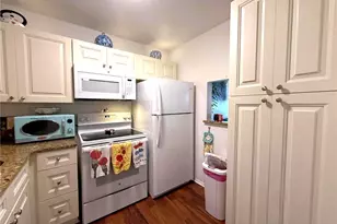 2600 SE Ocean Blvd, Stuart, FL 34996 - Photo 5