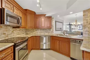 9550 S Ocean Dr, Jensen Beach, FL 34957 - Photo 5