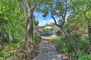 1905 NE River Ct, Jensen Beach, FL 34957 - Photo 3