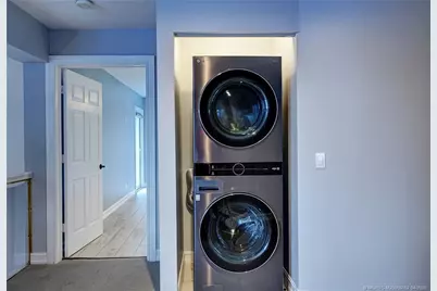 18421 Lake Bend Drive, Jupiter, FL 33458 - Photo 25