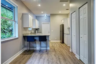 18421 Lake Bend Drive, Jupiter, FL 33458 - Photo 13