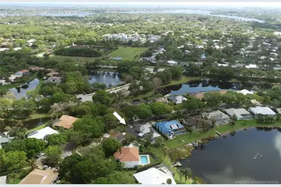 18421 Lake Bend Drive, Jupiter, FL 33458 - Photo 39