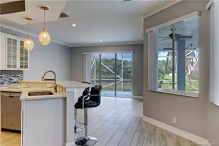18421 Lake Bend Dr, Jupiter, FL 33458 - Photo 9