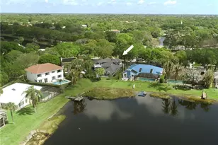 18421 Lake Bend Dr, Jupiter, FL 33458 - Photo 45