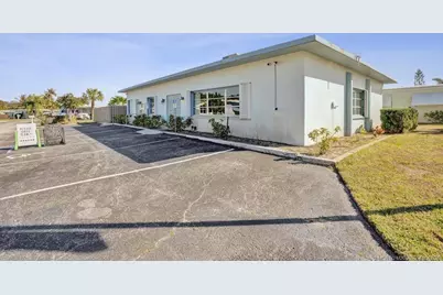 332 NE Tropicalia Lane, Jensen Beach, FL 34957 - Photo 15