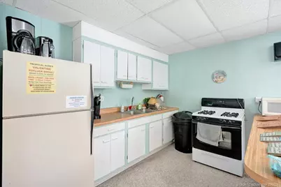 332 NE Tropicalia Lane, Jensen Beach, FL 34957 - Photo 21