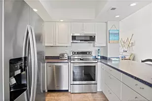 245 NE MacArthur Blvd, Stuart, FL 34996 - Photo 23