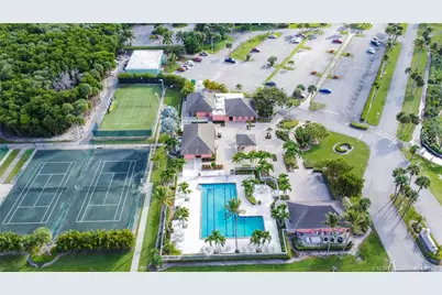 245 NE Macarthur Boulevard #12, Stuart, FL 34996 - Photo 39