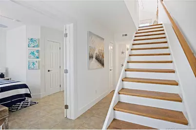 245 NE Macarthur Boulevard #12, Stuart, FL 34996 - Photo 7