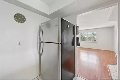 1506 SE Royal Green Circle #201, Port Saint Lucie, FL 34952 - Photo 15