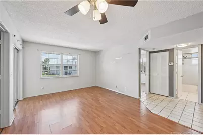 1506 SE Royal Green Circle #201, Port Saint Lucie, FL 34952 - Photo 13