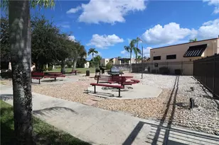 2083 NE Collins Cir, Jensen Beach, FL 34957 - Photo 15