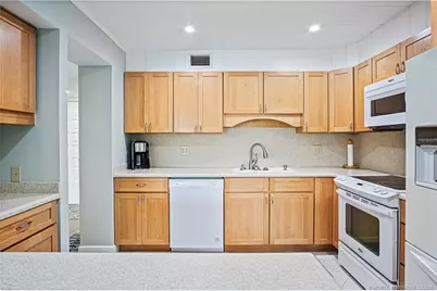 1800 SE Saint Lucie Boulevard #10-201, Stuart, FL 34996 - Photo 13