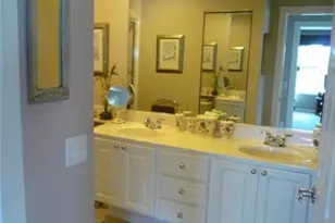 8952 SE Retreat Dr, Hobe Sound, FL 33455 - Photo 11