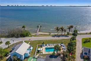 4736 NE Blue Heron Ln, Jensen Beach, FL 34957 - Photo 41