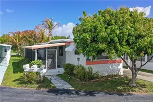 4736 NE Blue Heron Ln, Jensen Beach, FL 34957 - Photo 33