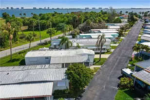 4736 NE Blue Heron Ln, Jensen Beach, FL 34957 - Photo 31