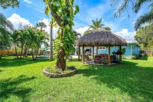 305 SE Flamingo Ave, Stuart, FL 34996 - Photo 43