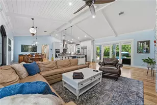 305 SE Flamingo Ave, Stuart, FL 34996 - Photo 7