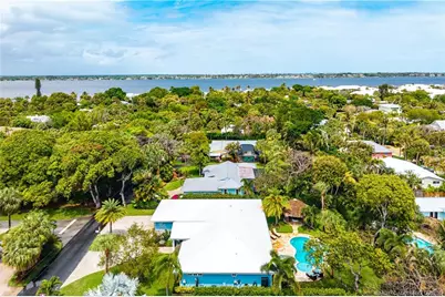 305 SE Flamingo Avenue, Stuart, FL 34996 - Photo 53