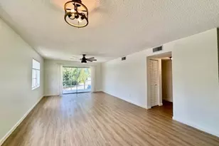 2950 SE Ocean Blvd, Stuart, FL 34996 - Photo 5