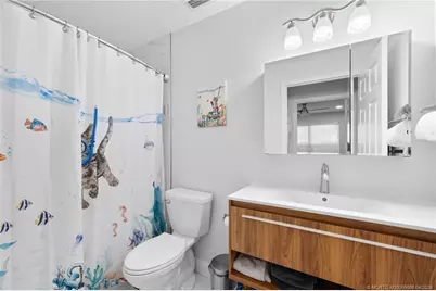 3289 NE Holly Creek Drive, Jensen Beach, FL 34957 - Photo 15