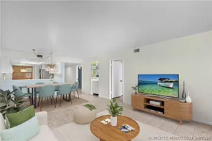 529 NE Plantation Rd, Stuart, FL 34996 - Photo 15