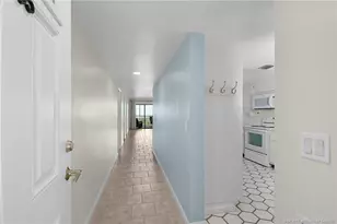 529 NE Plantation Rd, Stuart, FL 34996 - Photo 7