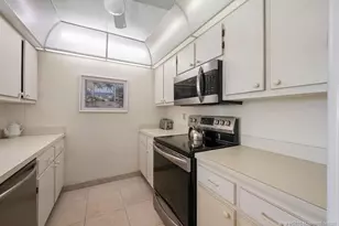 1600 NE Dixie Hwy, Jensen Beach, FL 34957 - Photo 9