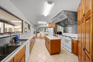 1600 NE Dixie Hwy, Jensen Beach, FL 34957 - Photo 45