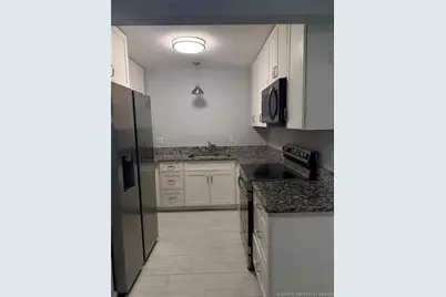 2124 SE Edler Drive, Stuart, FL 34994 - Photo 3