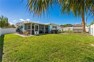 3389 NE Linda Dr, Jensen Beach, FL 34957 - Photo 21