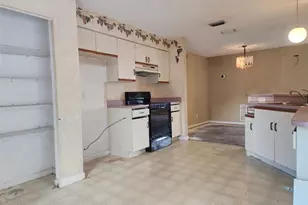 742 SW Nichols Terrace, Port Saint Lucie, FL 34953 - Photo 9