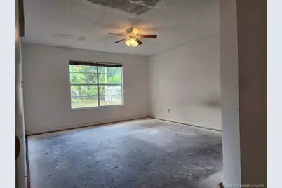 742 SW Nichols Terrace, Port Saint Lucie, FL 34953 - Photo 11