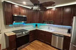 1509 SE Belcrest St, Port Saint Lucie, FL 34952 - Photo 5