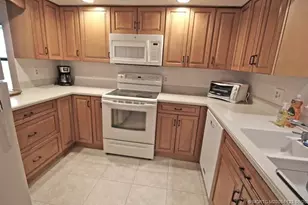 300 SW South River Dr, Stuart, FL 34997 - Photo 5