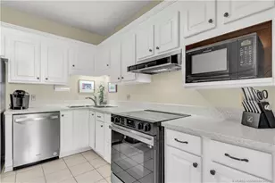 2560 NW Seagrass Dr, Palm City, FL 34990 - Photo 11