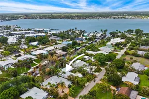 505 SW North Carolina Dr, Stuart, FL 34994 - Photo 7