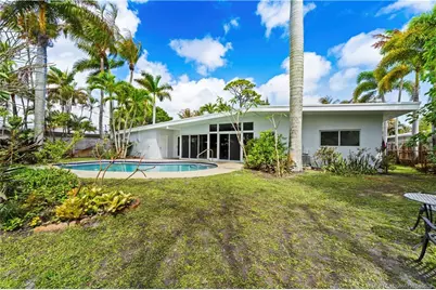 505 SW North Carolina Drive, Stuart, FL 34994 - Photo 13