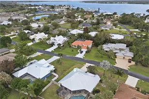 1102 SE Strathmore Dr, Port Saint Lucie, FL 34952 - Photo 53