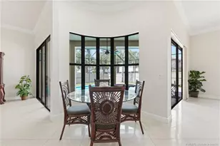 1102 SE Strathmore Dr, Port Saint Lucie, FL 34952 - Photo 21